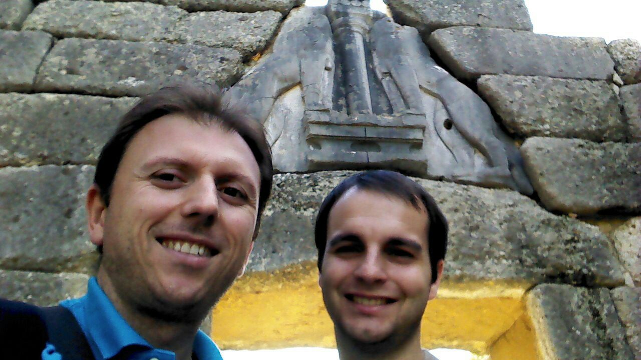 Manolo y Carlos en Micenas (Grecia)