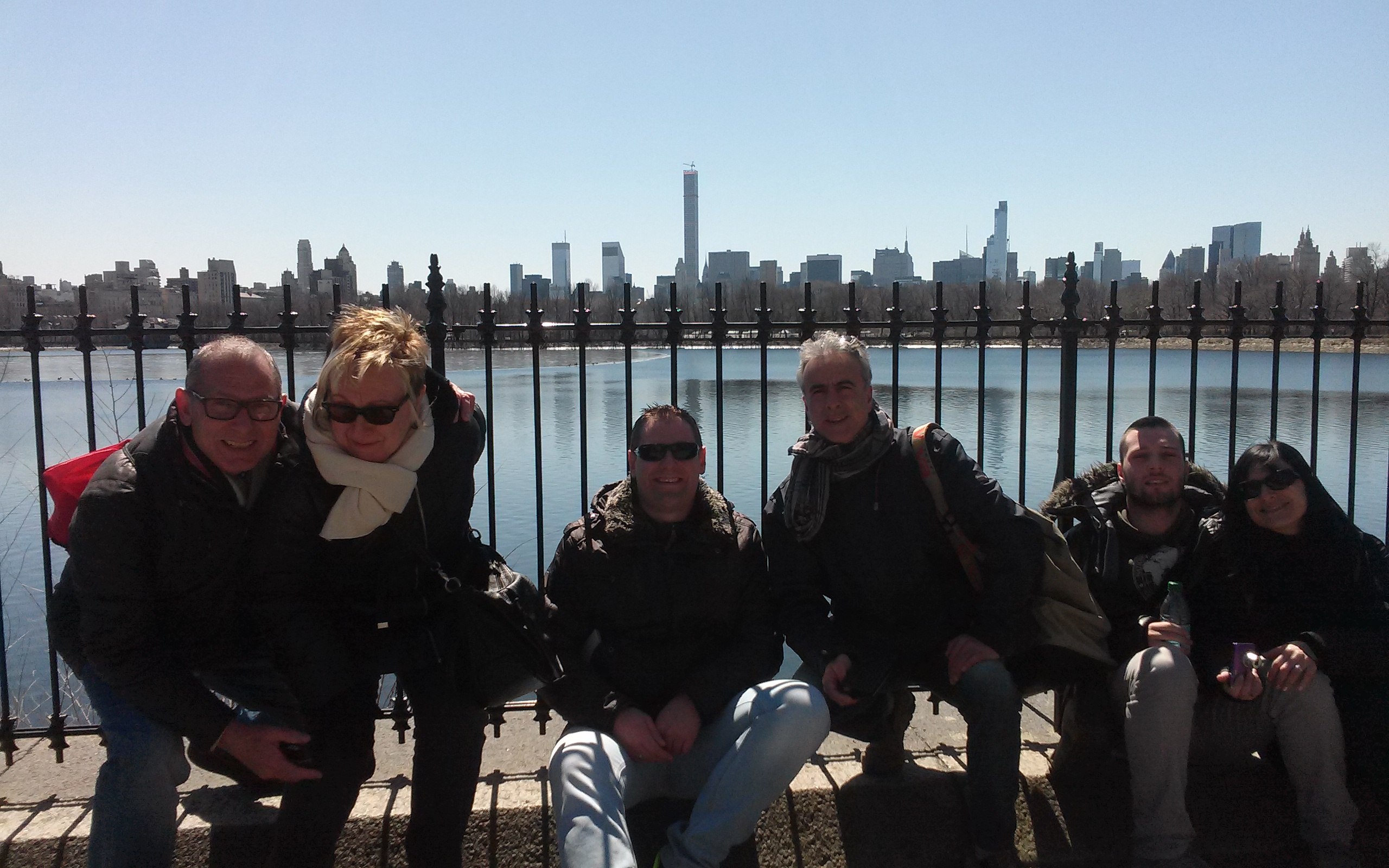 Familia Macarulla y Riau por Nueva York