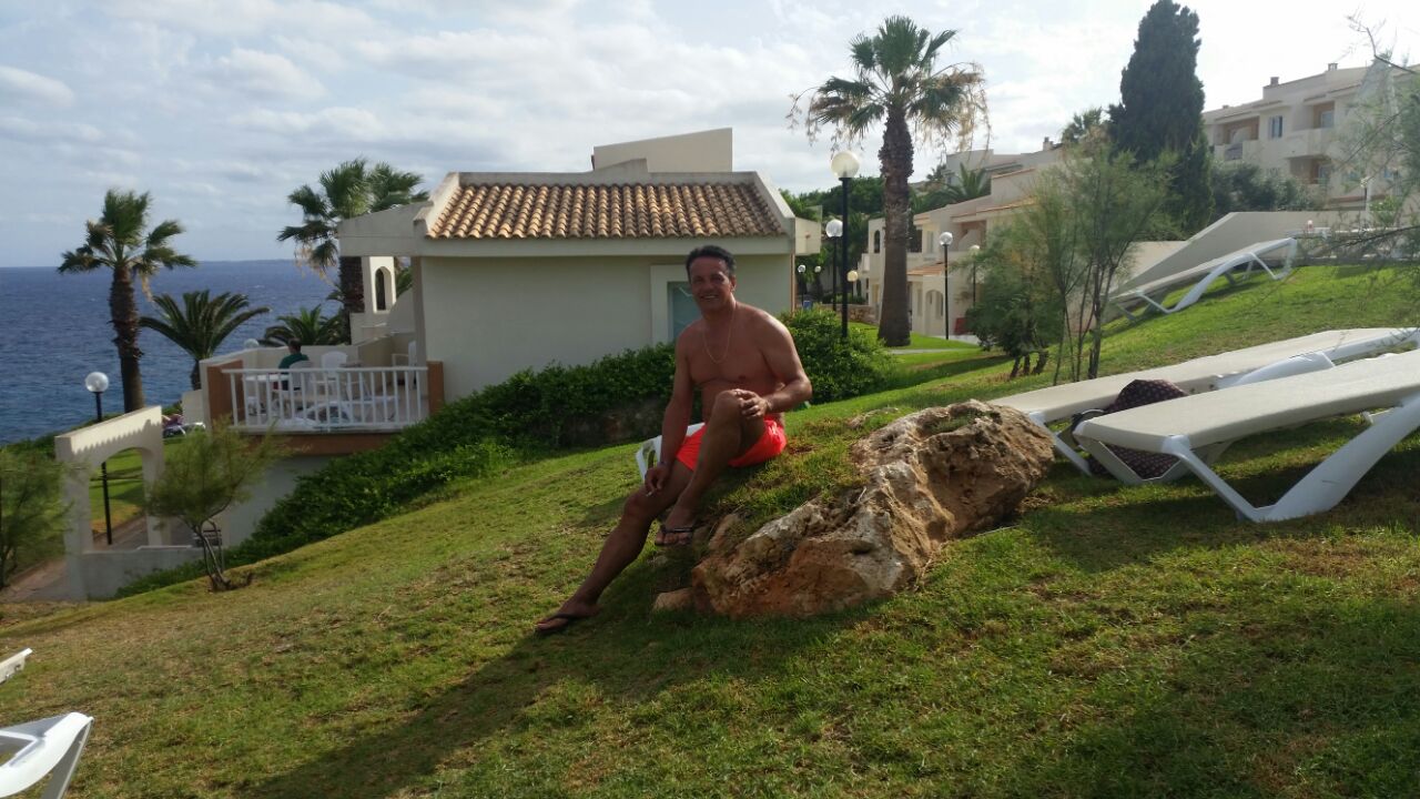 Jose Mª relajado en las costas de Mallorca