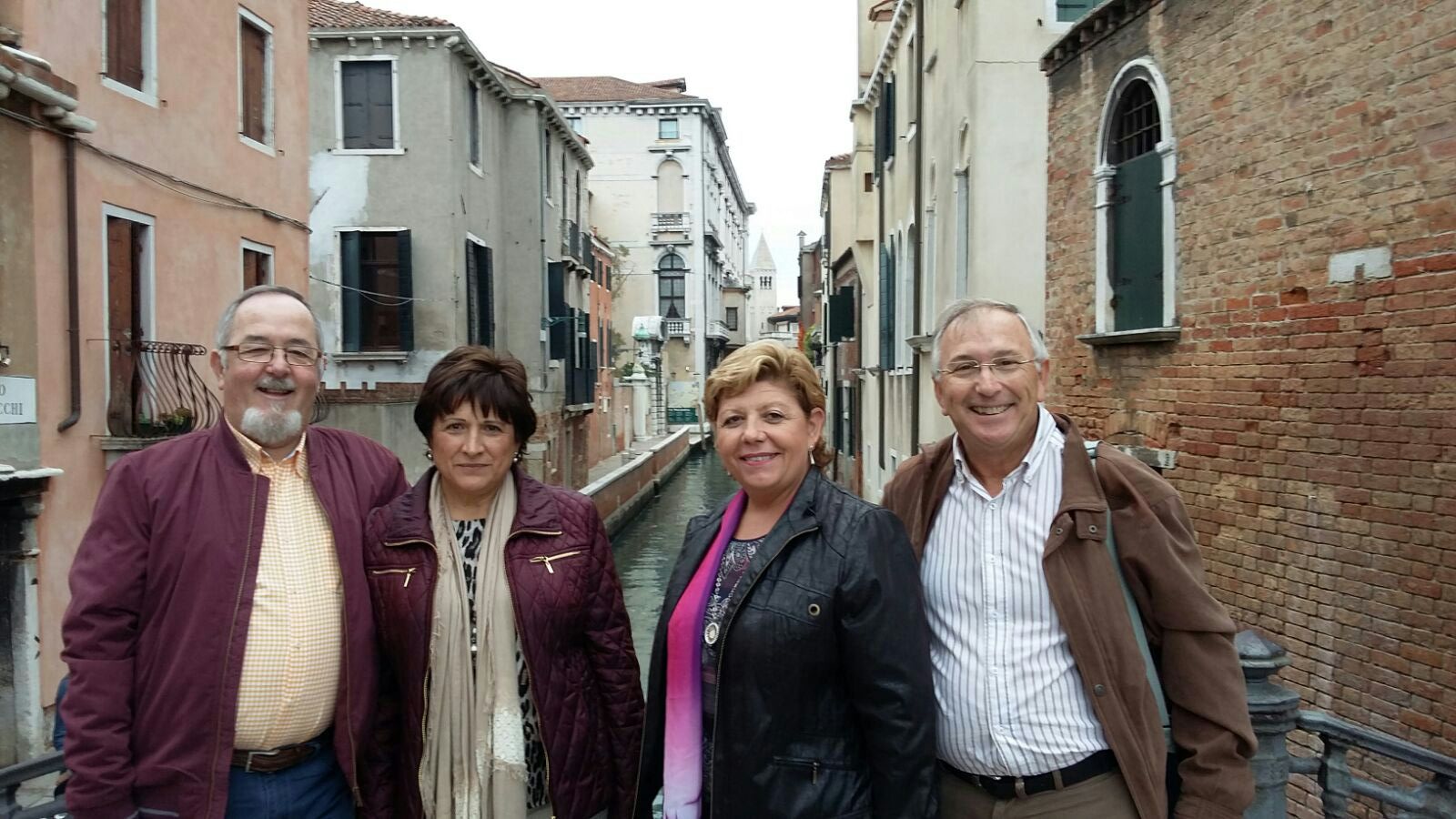 Alejandro, Mari, Miguel y Paqui por Venecia.