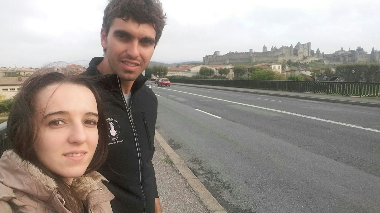 Cristian y Nerea a su llegada a Carcassone (Francia)